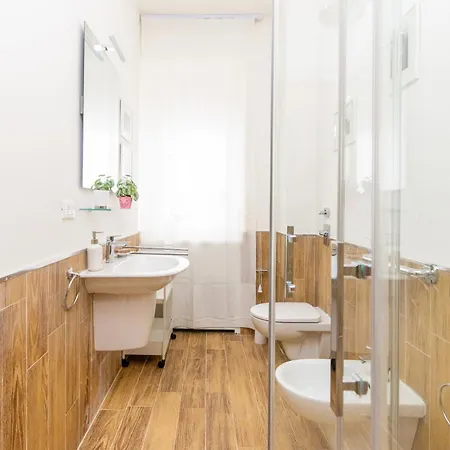 Modern With Balcony And Park View 公寓 *